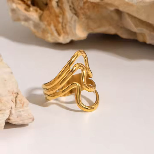 Sway Ring - 18K Gold Stainless Steel