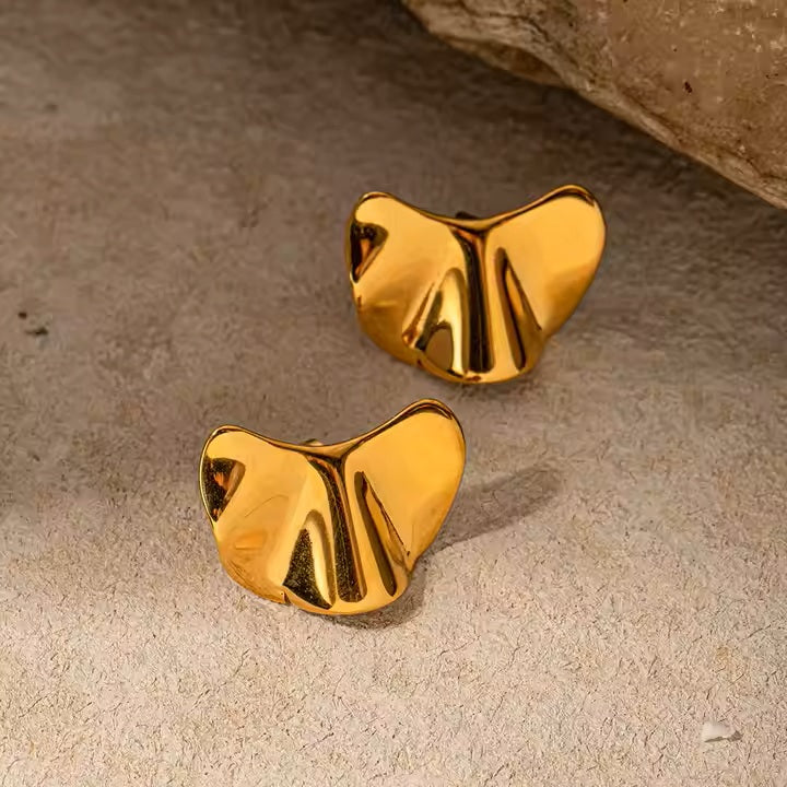 Curve Hoops Earrings - 18K Gold Stainless Steel