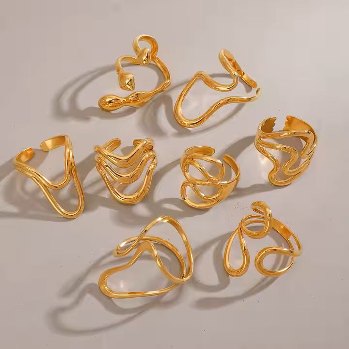 Modern Twist Ring - 18K Gold Stainless Steel