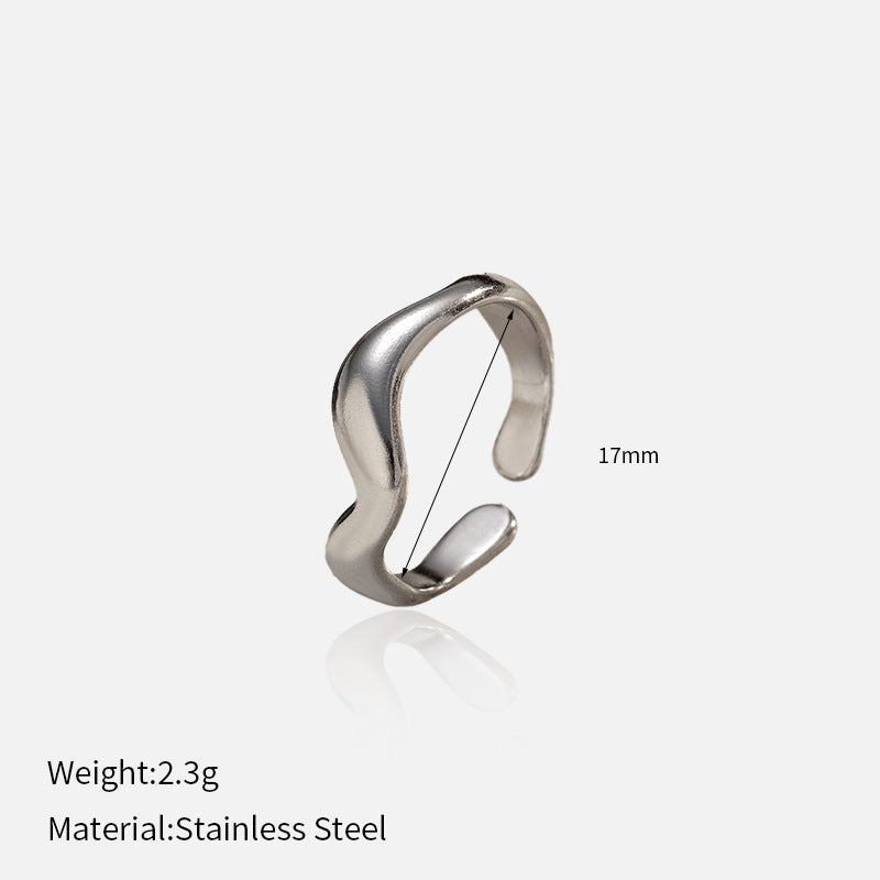 minimalist silver ring with measurements